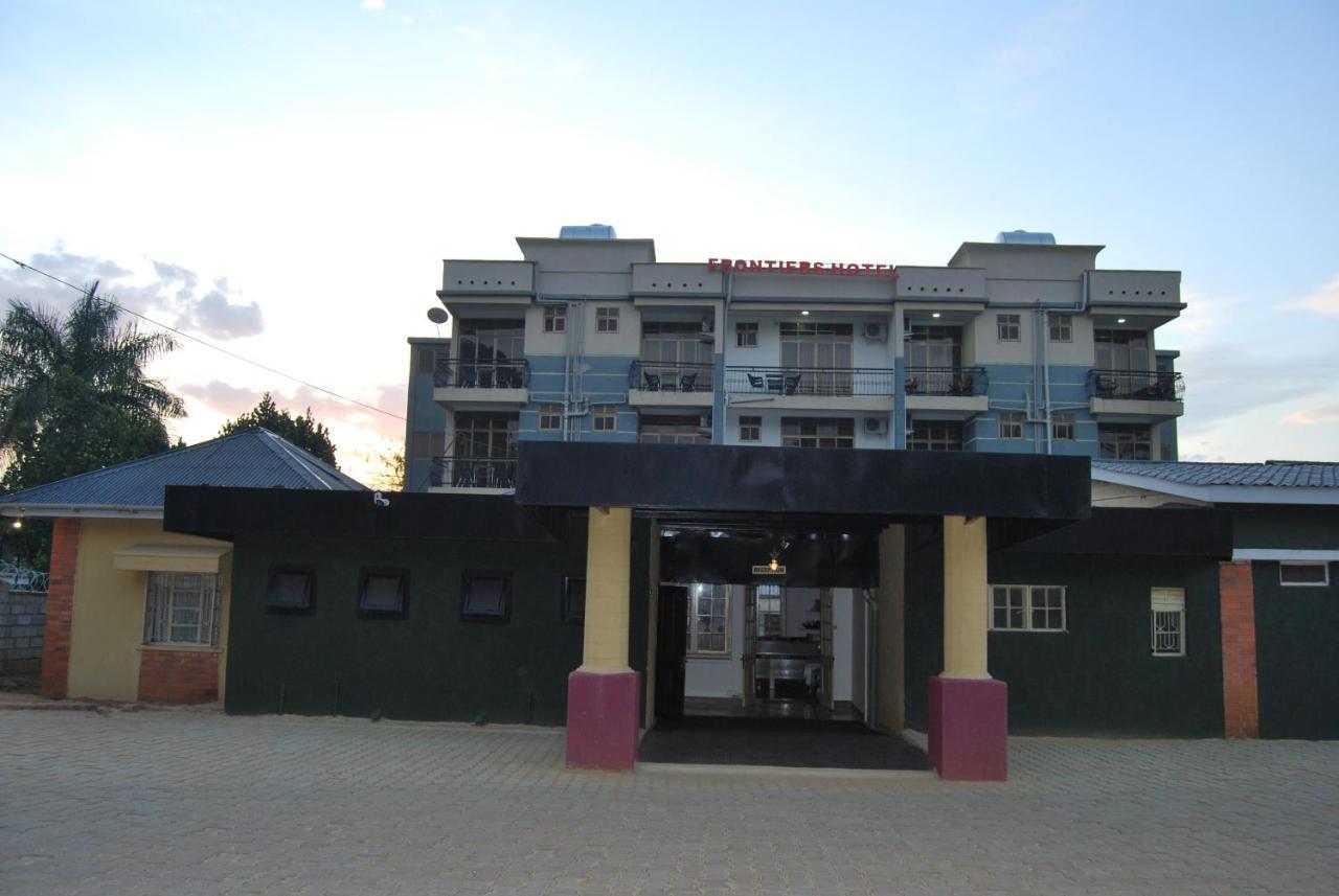 Frontiers Hotel Энтеббе Экстерьер фото